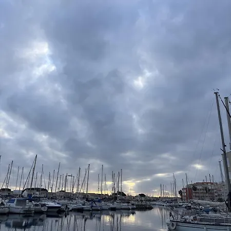 T2 Avec Loggia - Port Malfato - Renove Et Lumineux 아파트